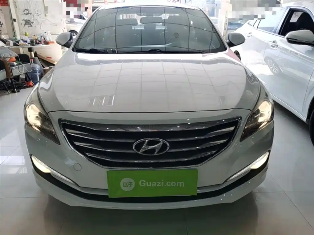 Hyundai Mistra 2015 — фото 3