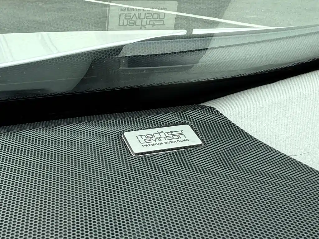 Lexus RX 2020 — фото 13
