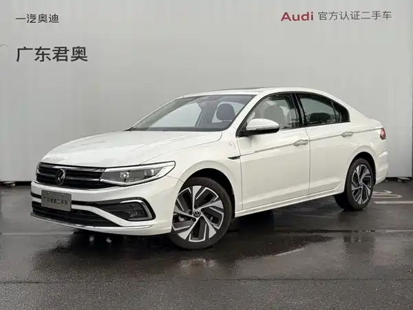 Volkswagen Bora 2024