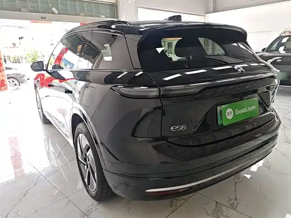 NIO ES6 2025