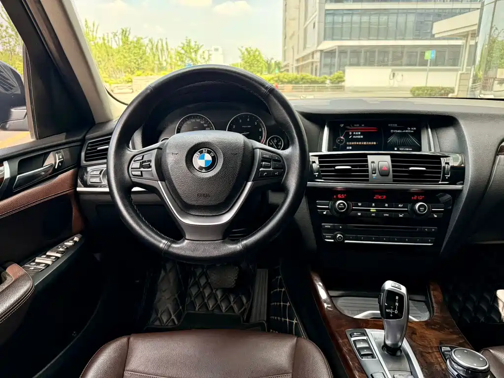BMW X3 2015 — фото 9