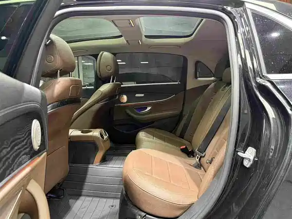 Mercedes-Benz E-Class 2018