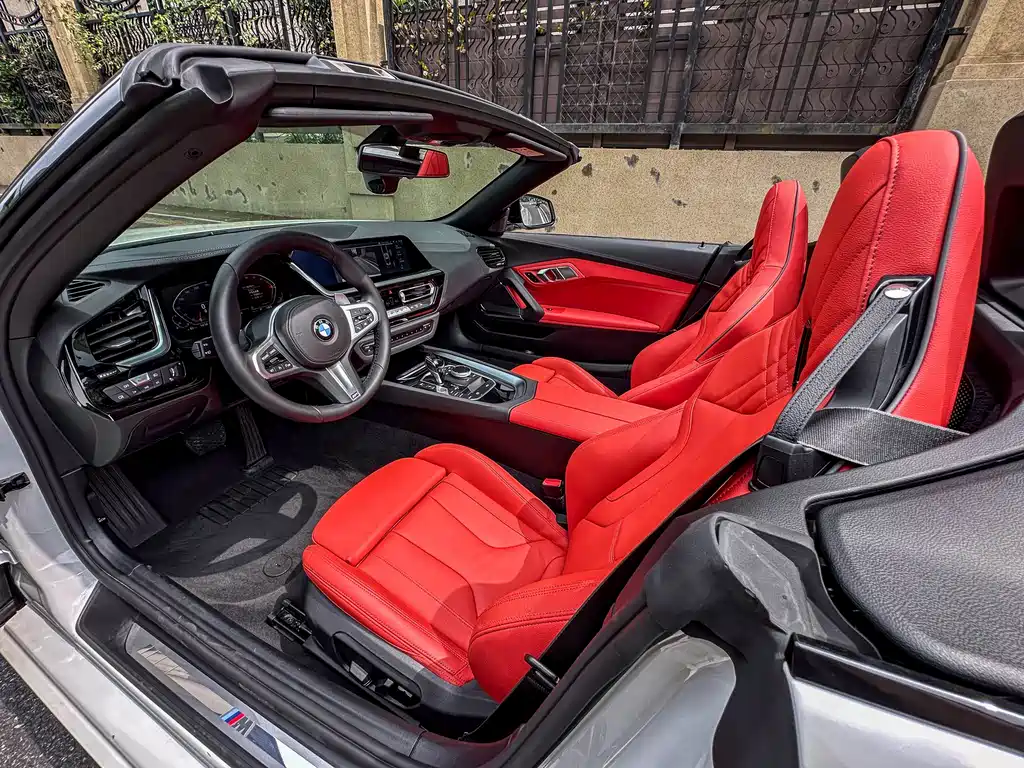 BMW Z4 2024 — фото 10