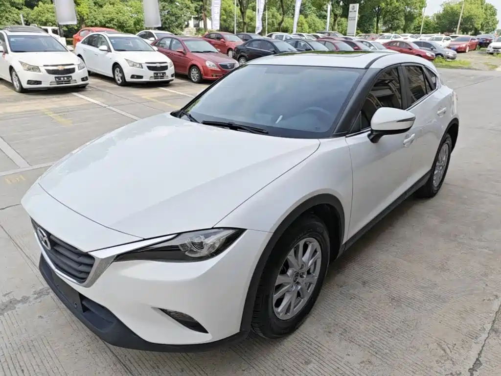 Mazda CX-4 2017 — фото 2