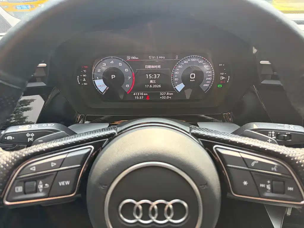 Audi A3 2022 — фото 4