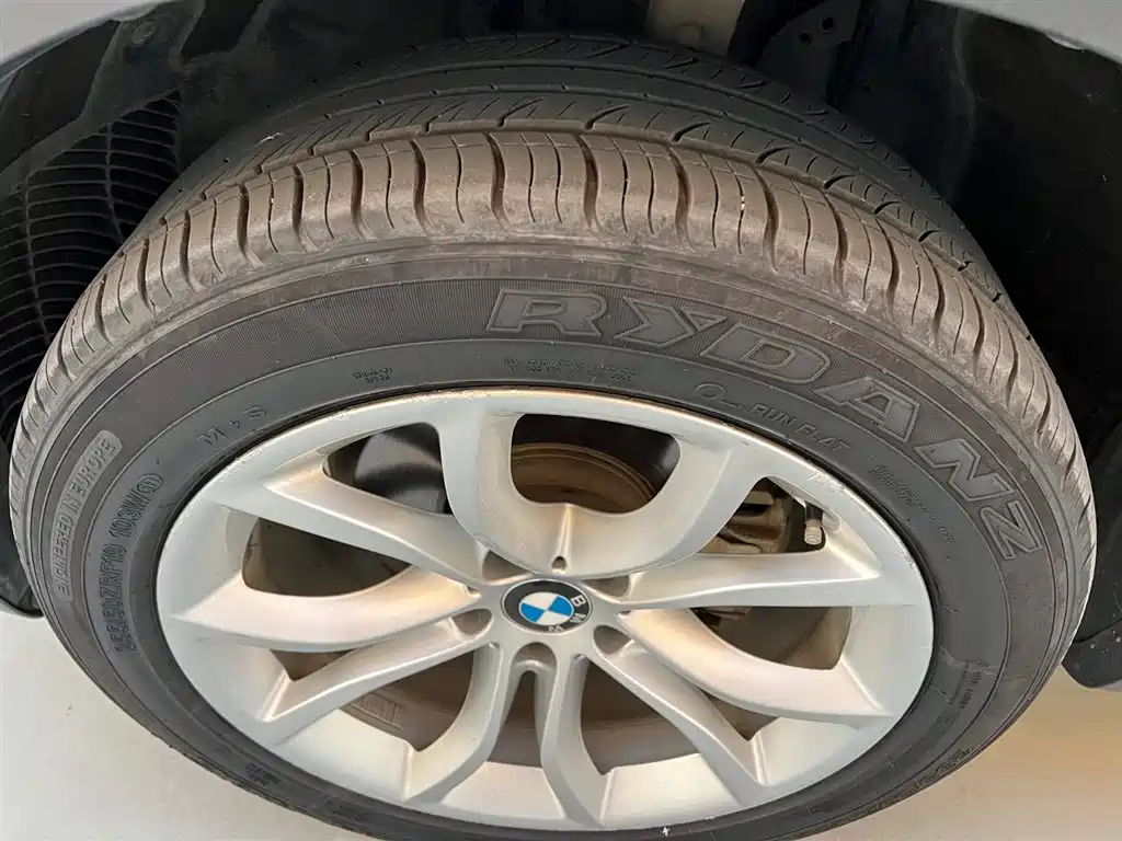 BMW X6 2018 — фото 17