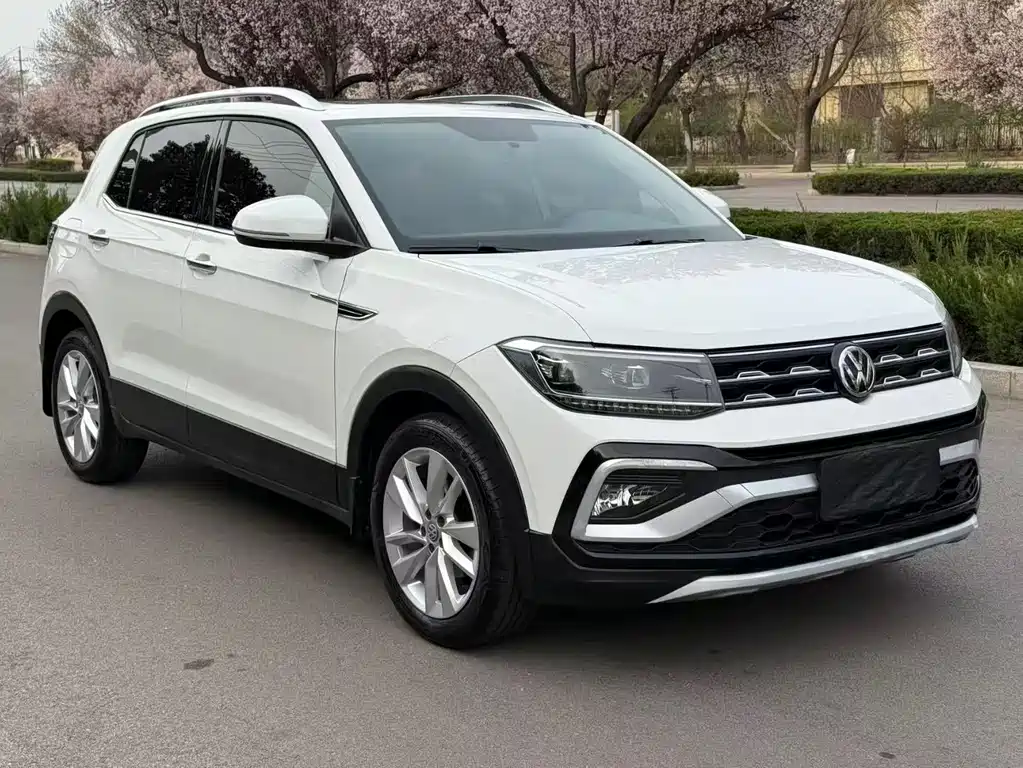 Volkswagen T-Cross 2020 — фото 2