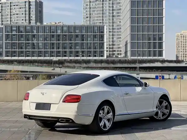 Bentley Continental 2013