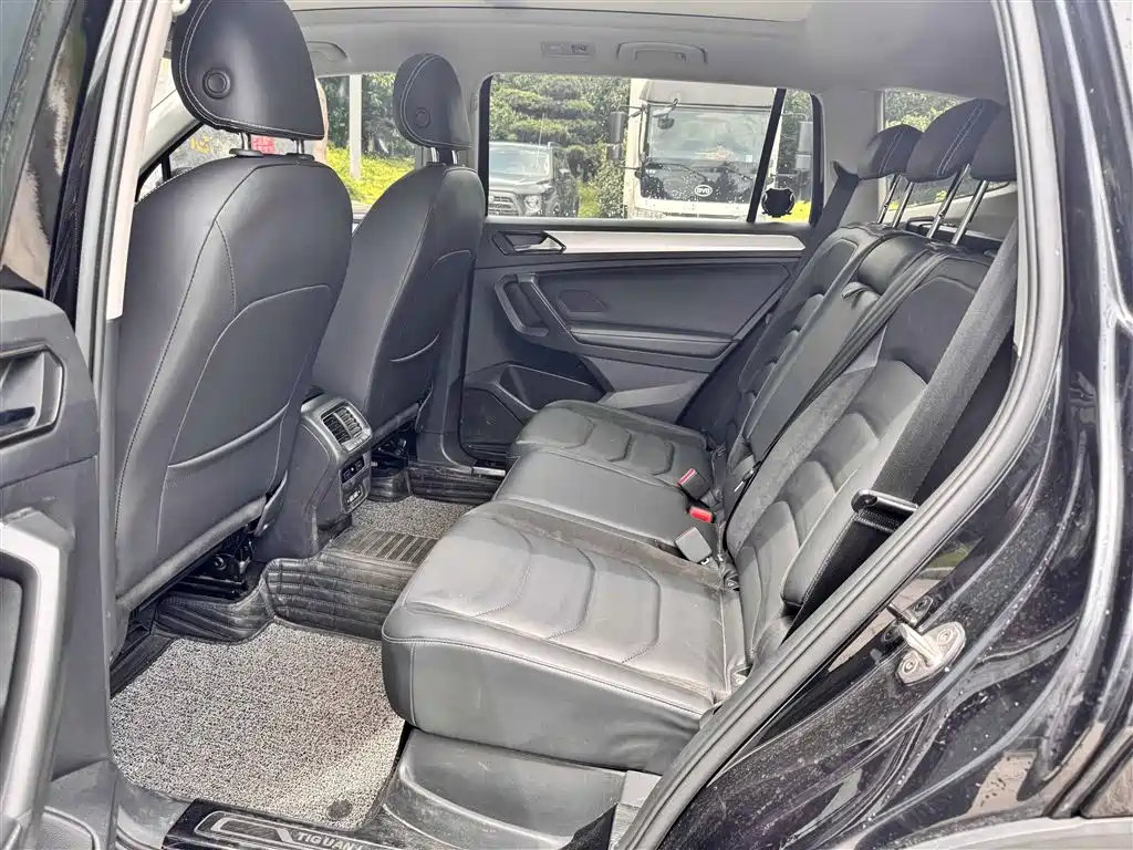 Volkswagen Tiguan L 2019 — фото 6
