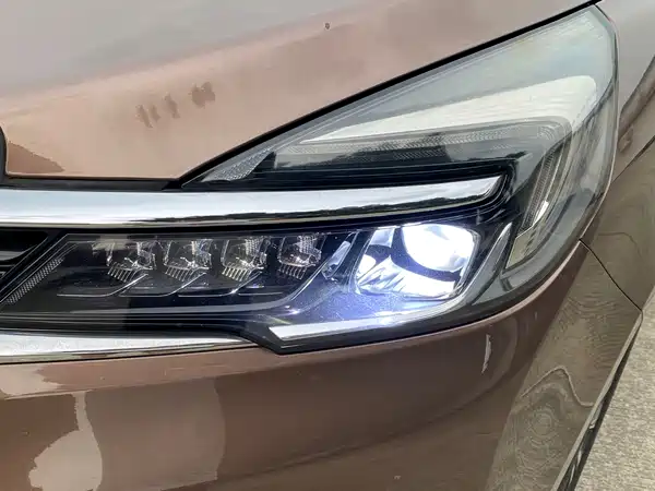 Buick GL8 2021