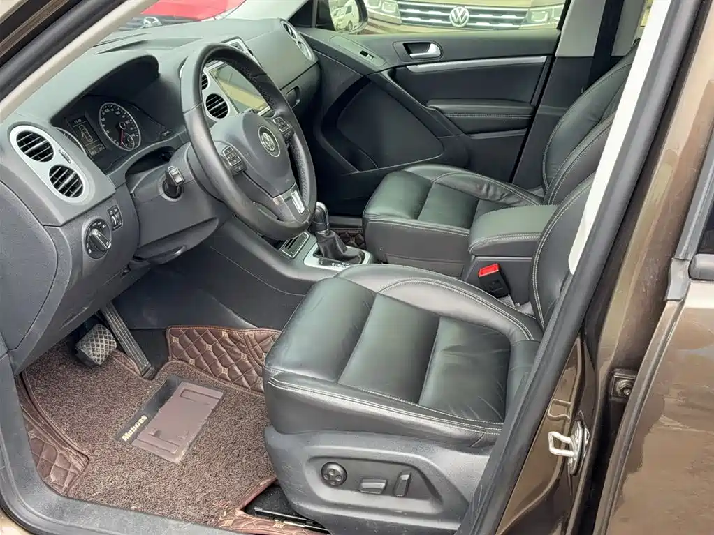 Volkswagen Tiguan 2019 — фото 12