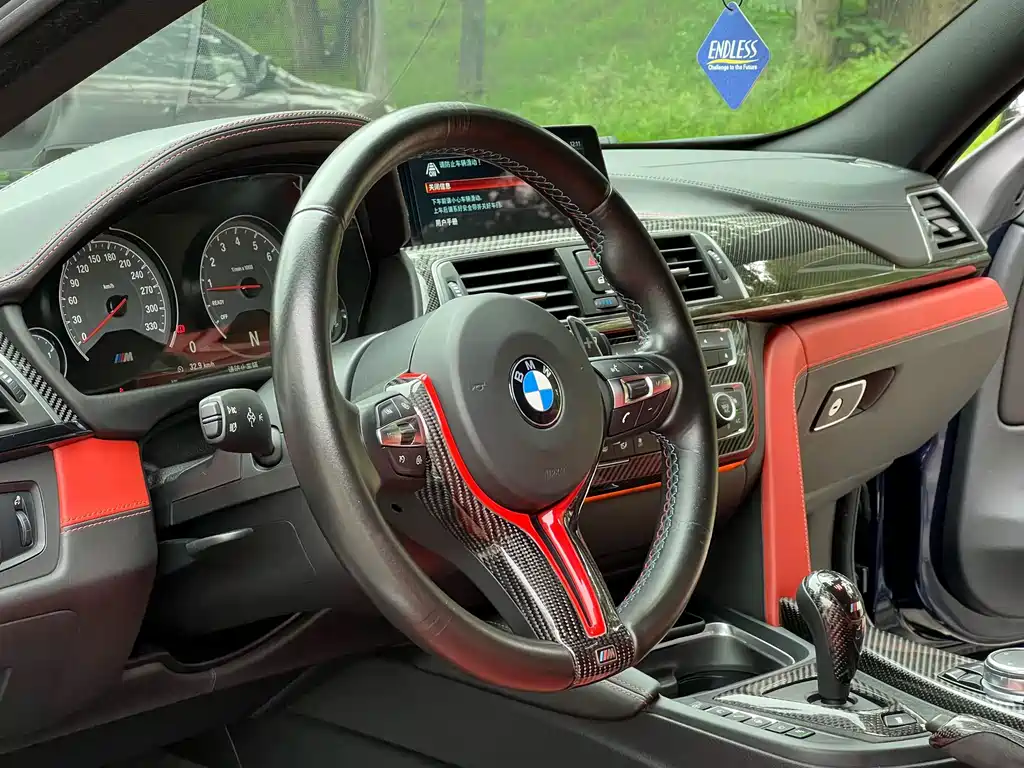 BMW M4 2016 — фото 18