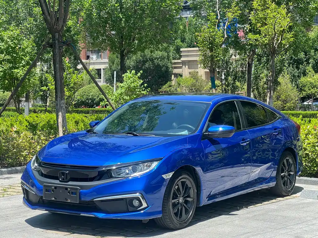 Honda Civic 2020 — фото 1