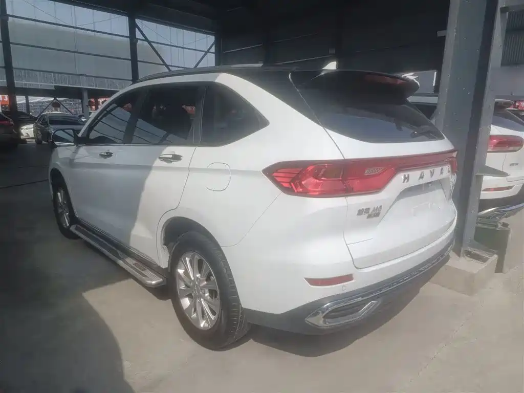 Haval M6 2022 — фото 23