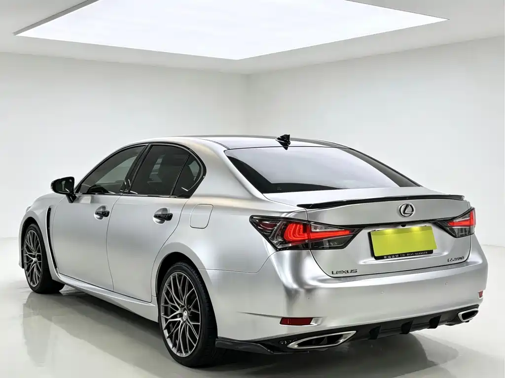 Lexus GS 2018 — фото 13