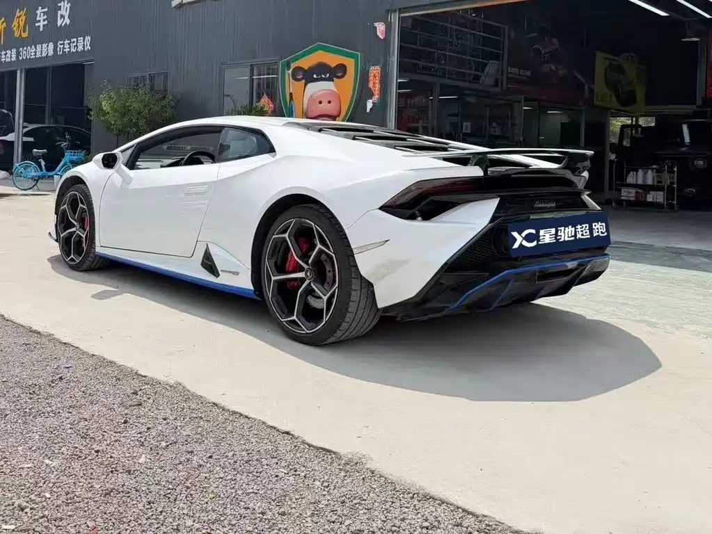 Lamborghini Huracán 2021 — фото 4