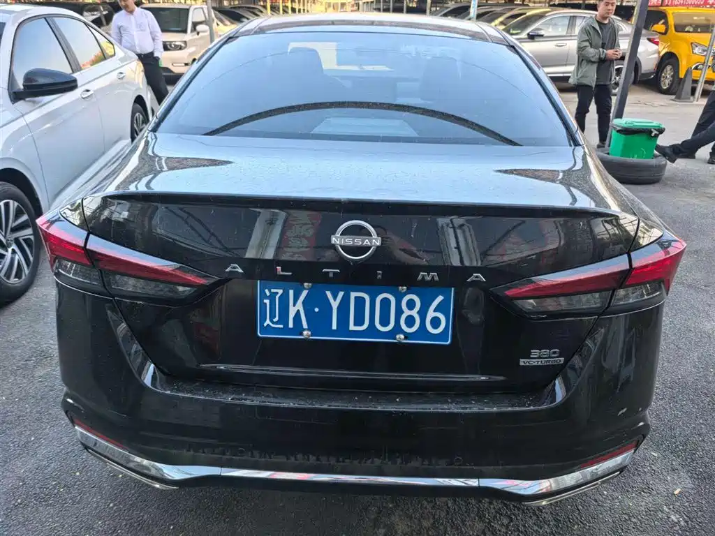 Nissan Teana 2023 — фото 15