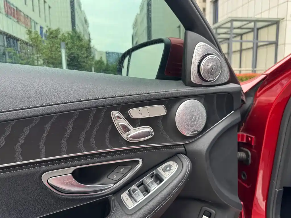 Mercedes-Benz C-Class 2018 — фото 12