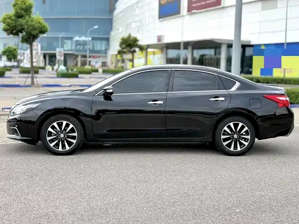 Nissan Teana 2016