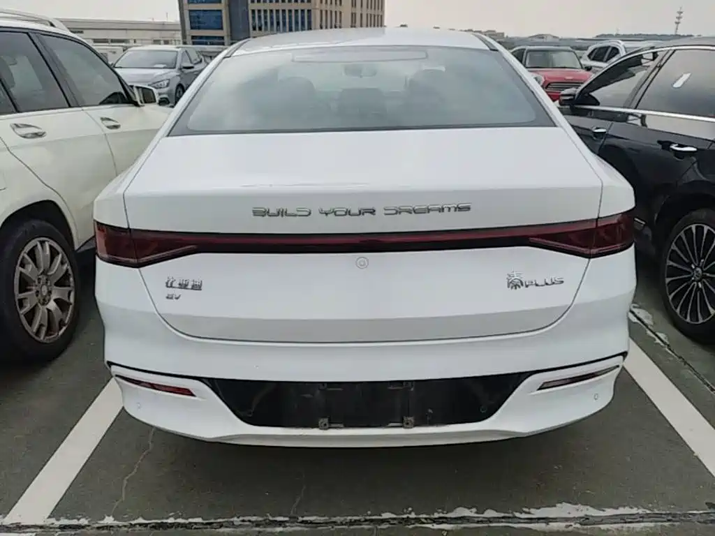 BYD Qin PLUS 2021 — фото 6