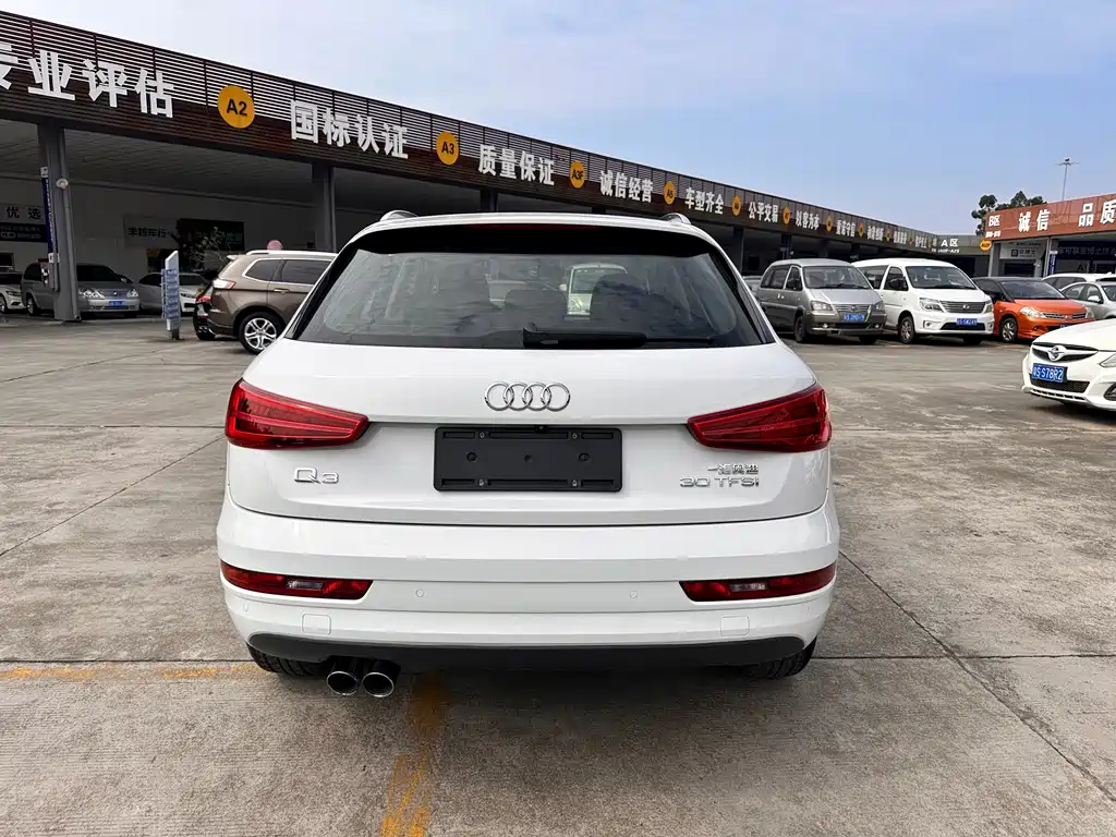 Audi Q3 2017 — фото 4