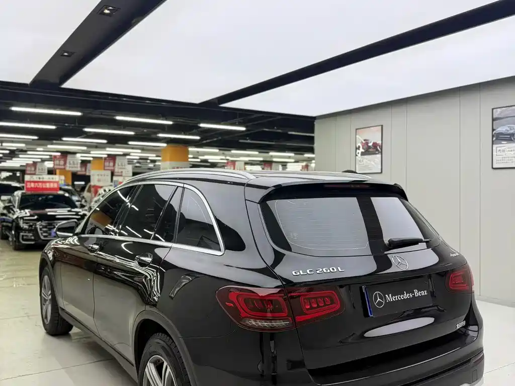 Mercedes-Benz GLC 2021 — фото 4