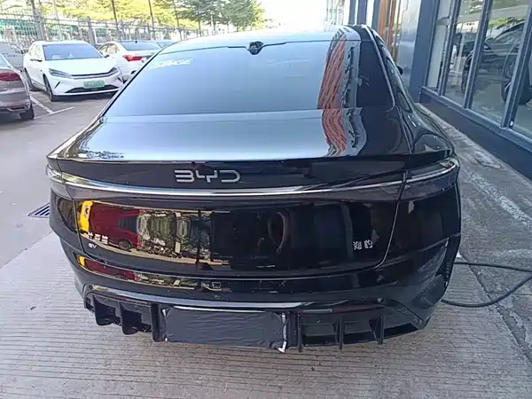 BYD Seal 2025