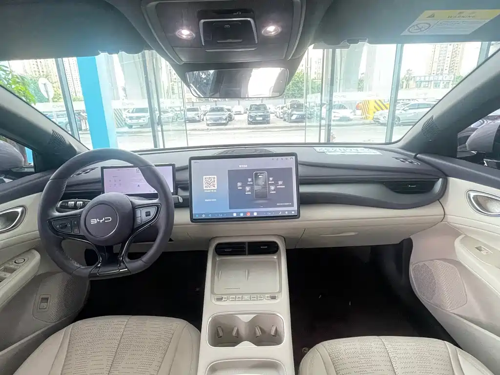 BYD Seal 06GT 2026 — фото 12
