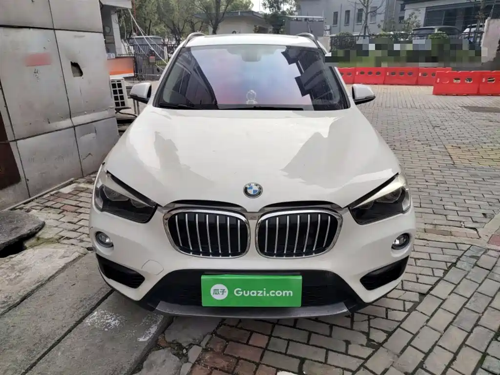 BMW X1 2017 — фото 24