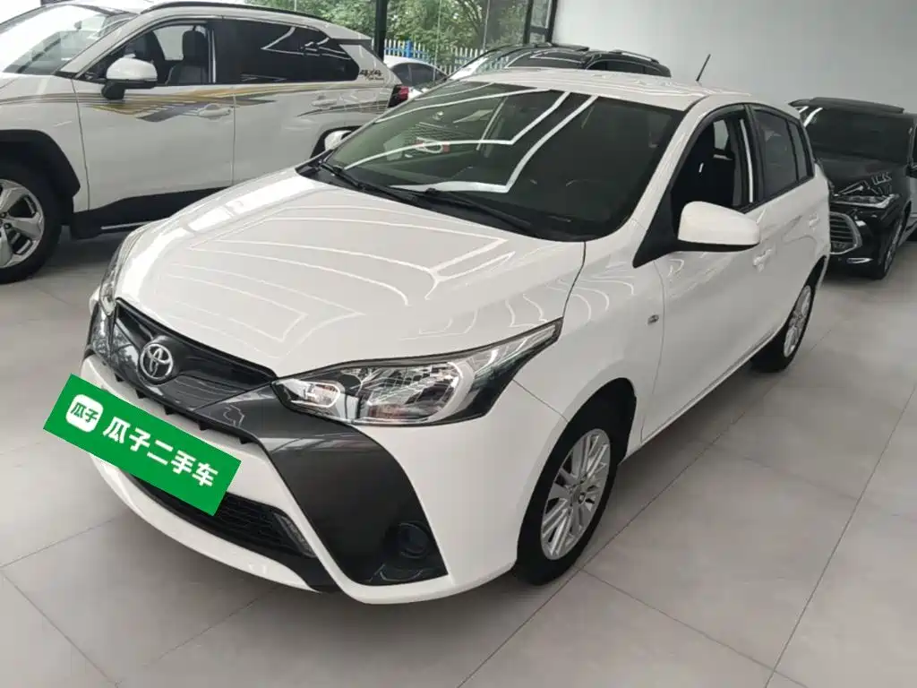 Toyota Yaris L 2019 — фото 2