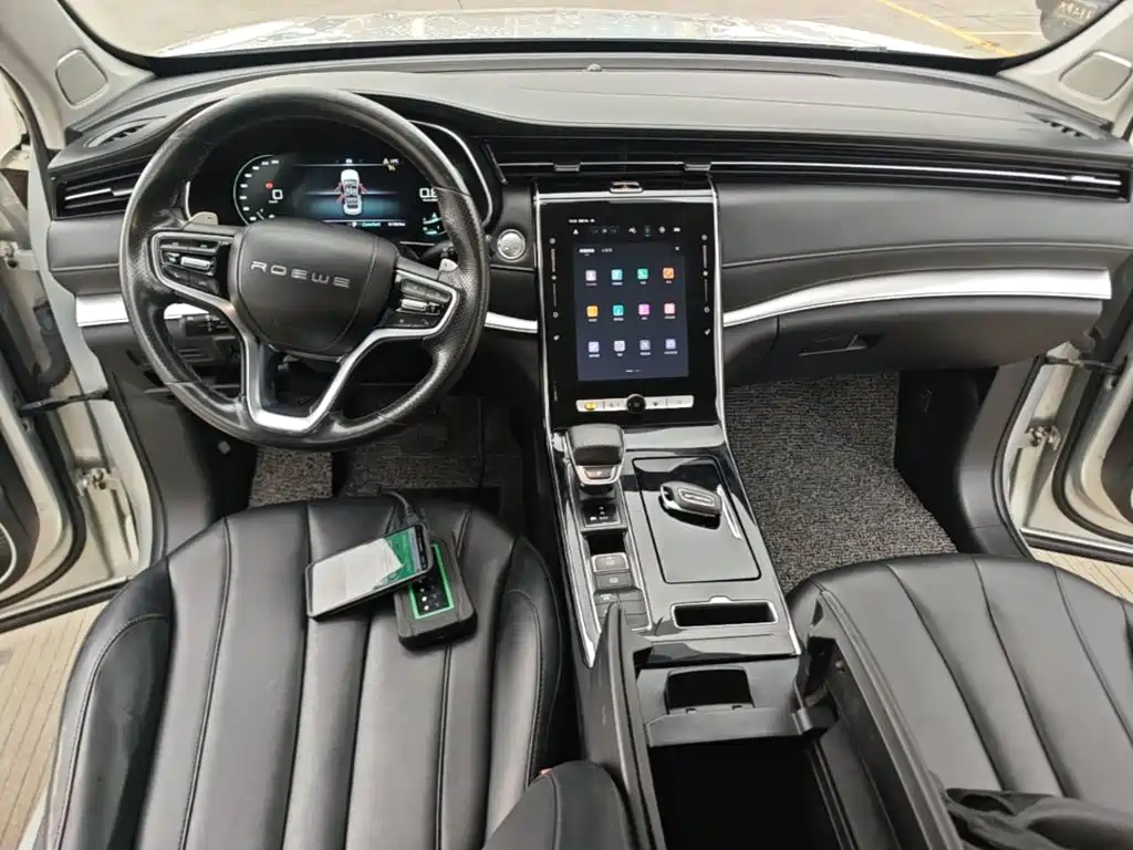 Roewe RX5 MAX 2020 — фото 10
