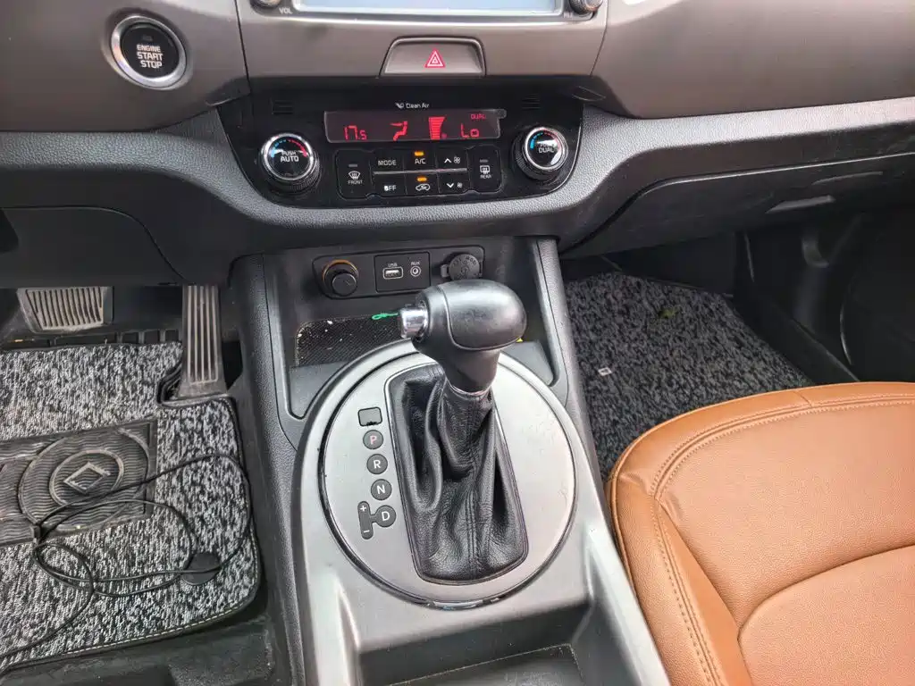 Kia Sportage 2015 — фото 15