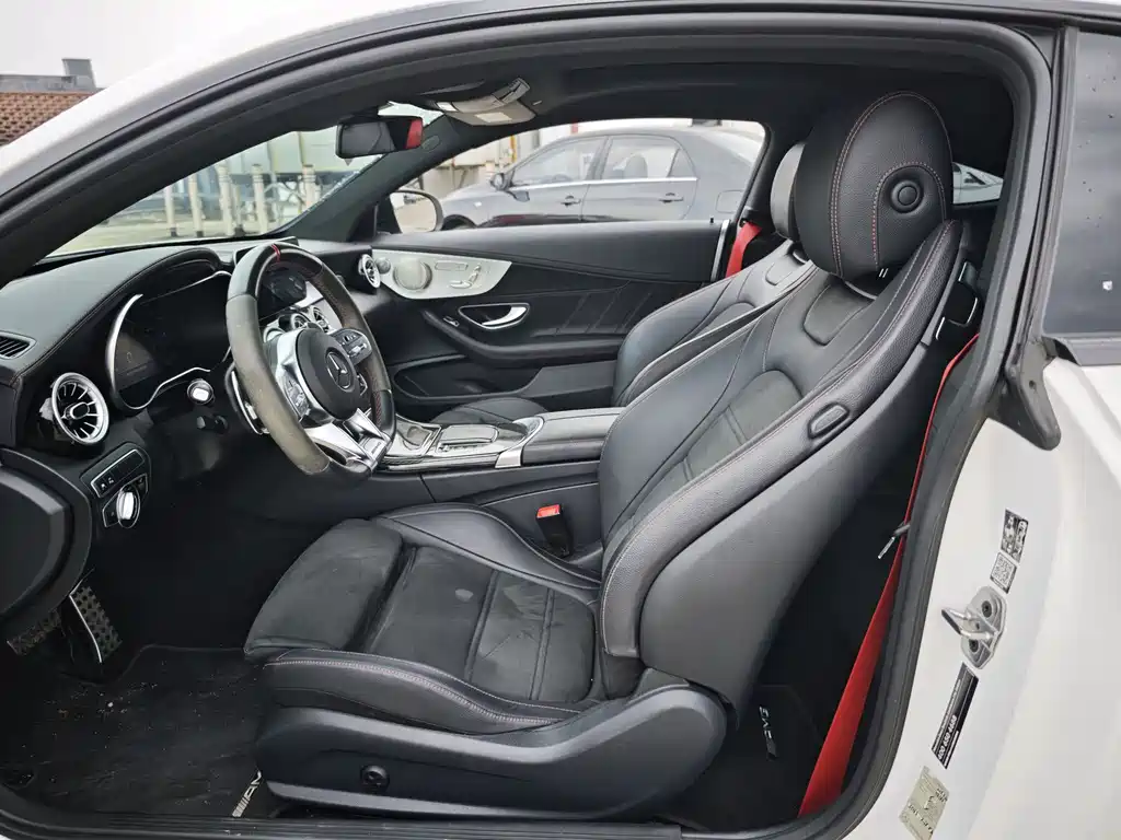 Mercedes-Benz C-Class AMG 2020 — фото 5