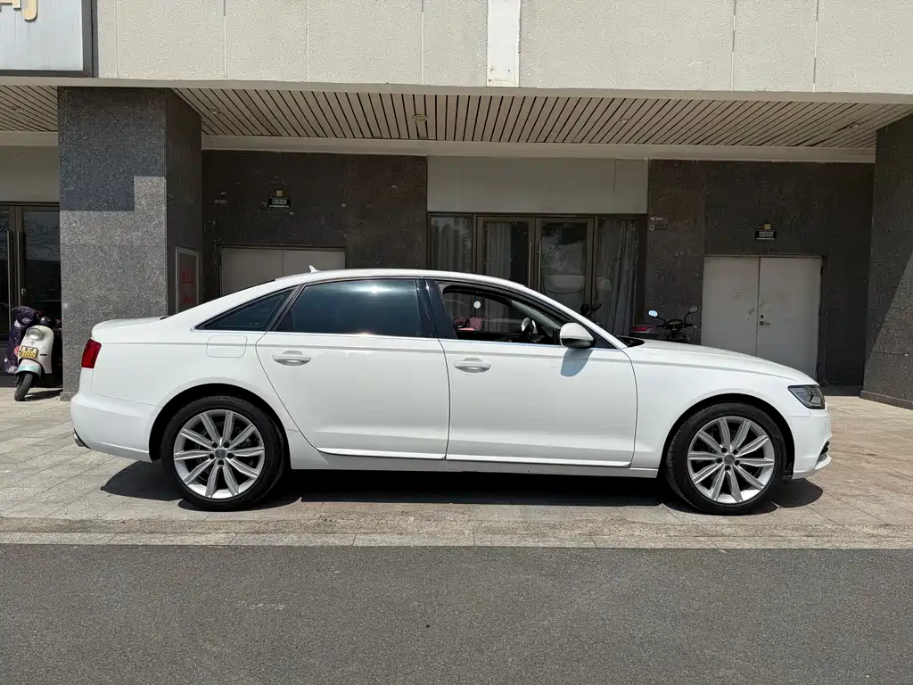 Audi A6L 2015 — фото 5