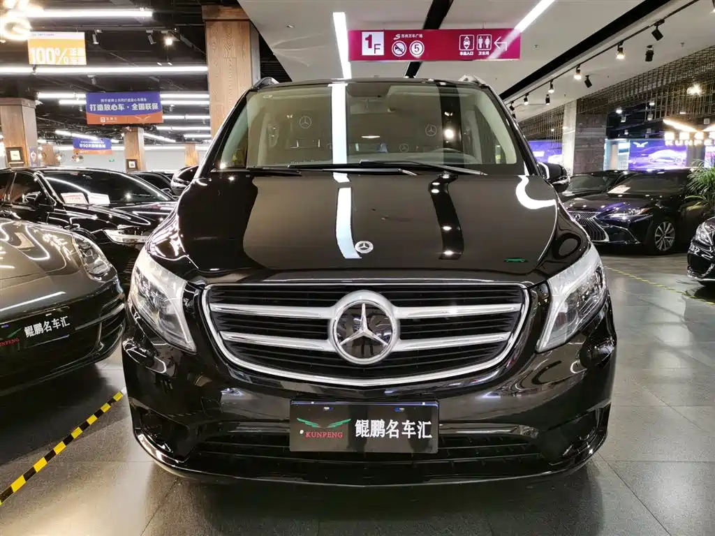 Mercedes-Benz Vito 2018 — фото 2