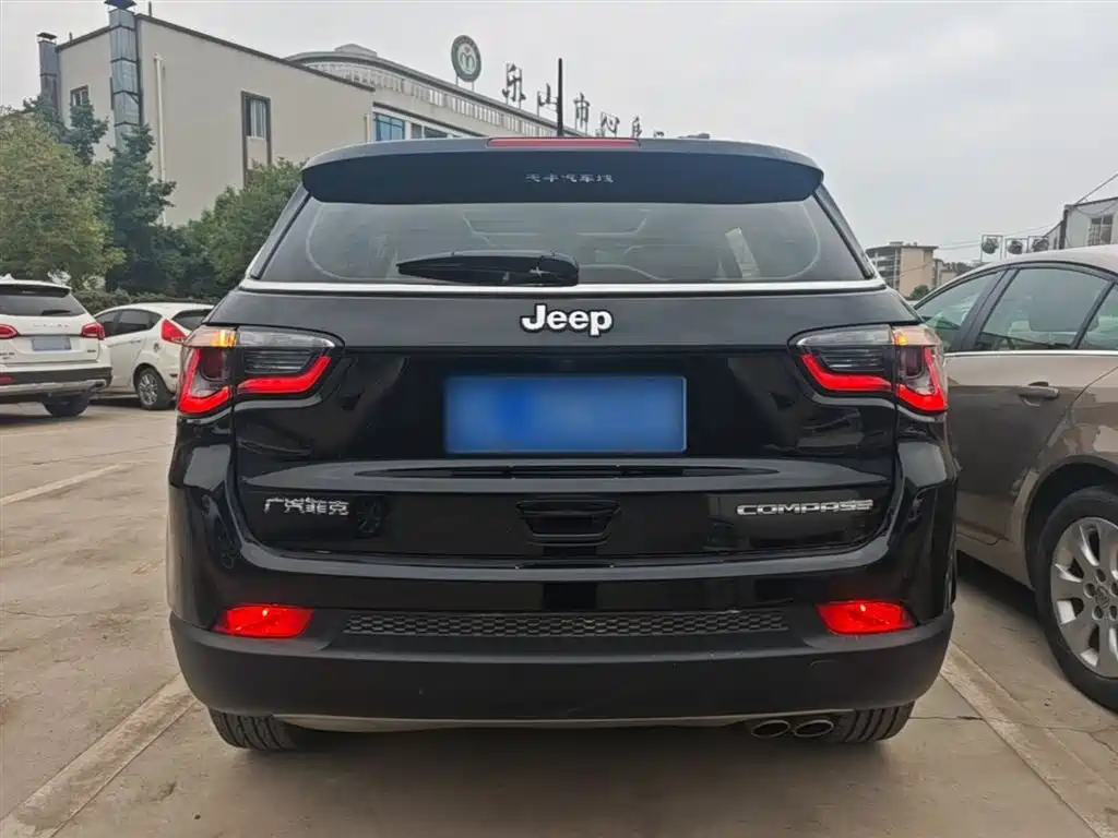 Jeep Compass 2020 — фото 6