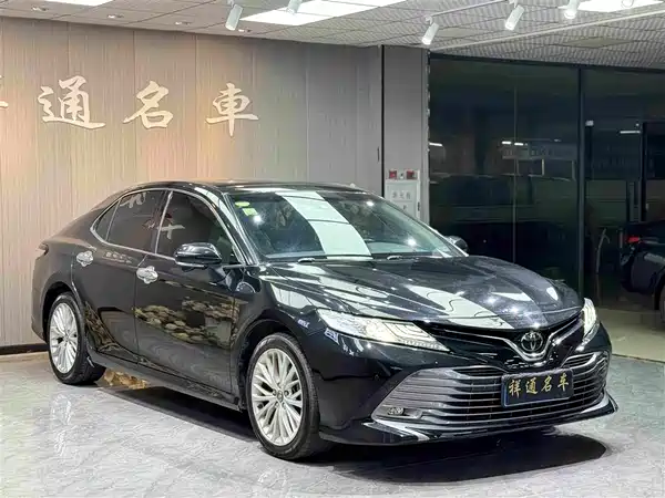 Toyota Camry 2018