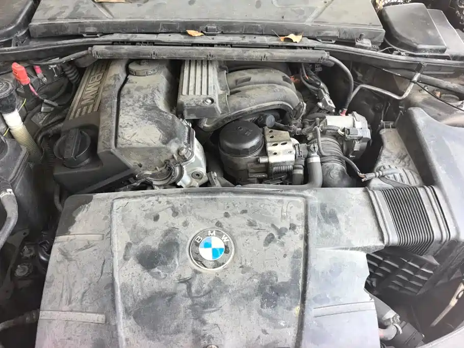 BMW X1 2012 — фото 10