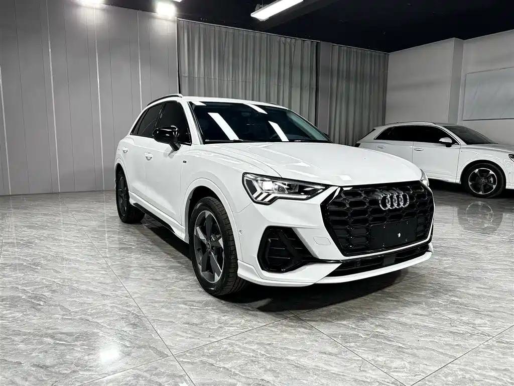 Audi Q3 2022 — фото 3