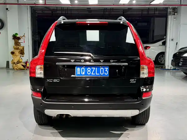 Volvo XC90 2009