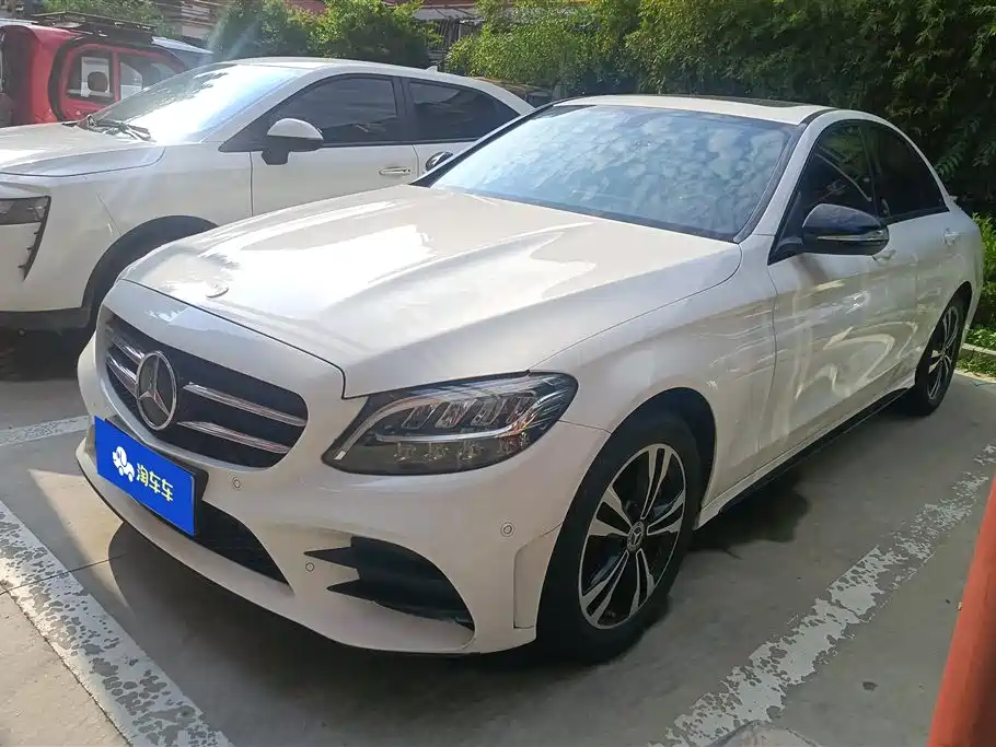 Mercedes-Benz C-Class 2019 — фото 1