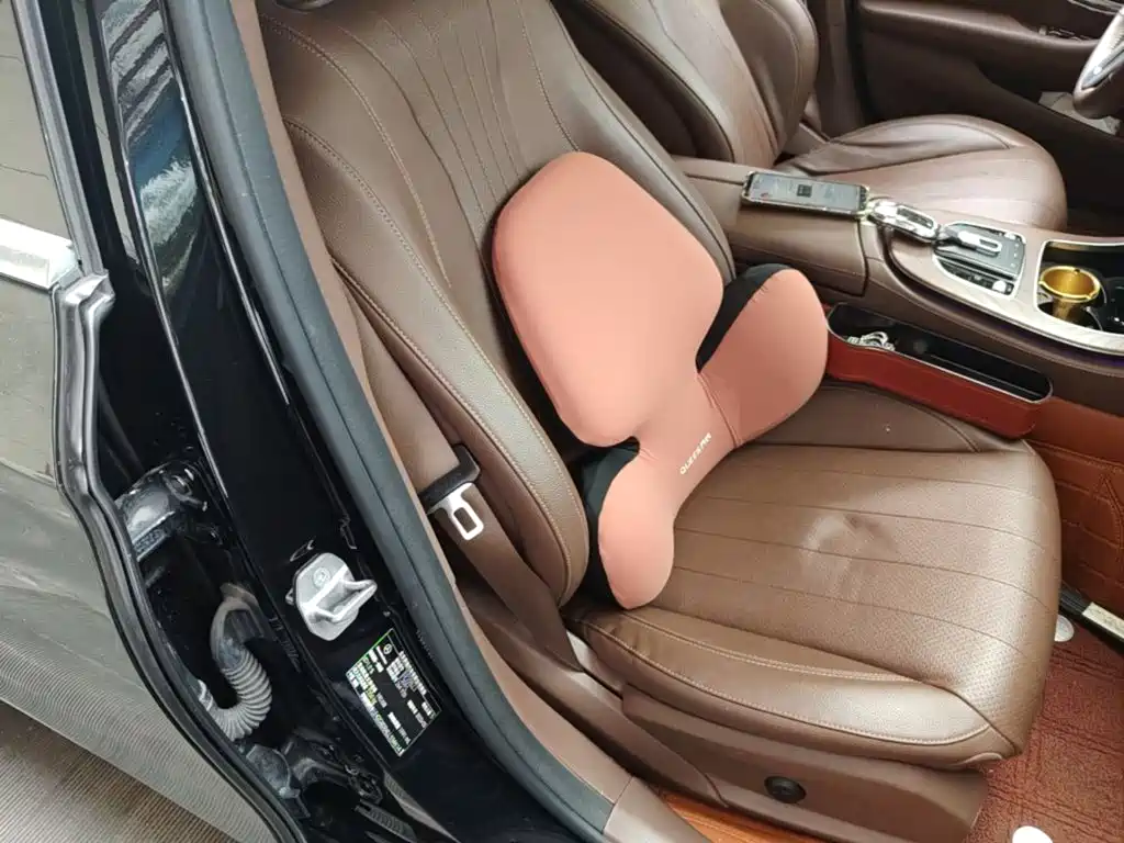 Mercedes-Benz E-Class 2020 — фото 25