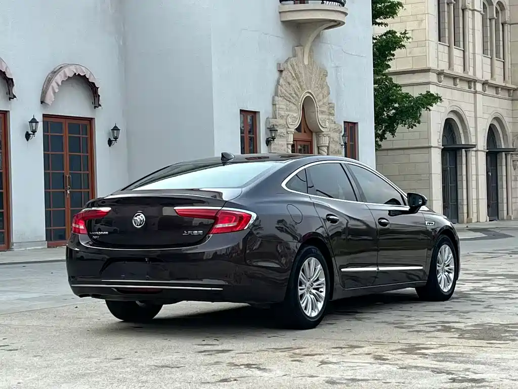 Buick LaCrosse 2017 — фото 5