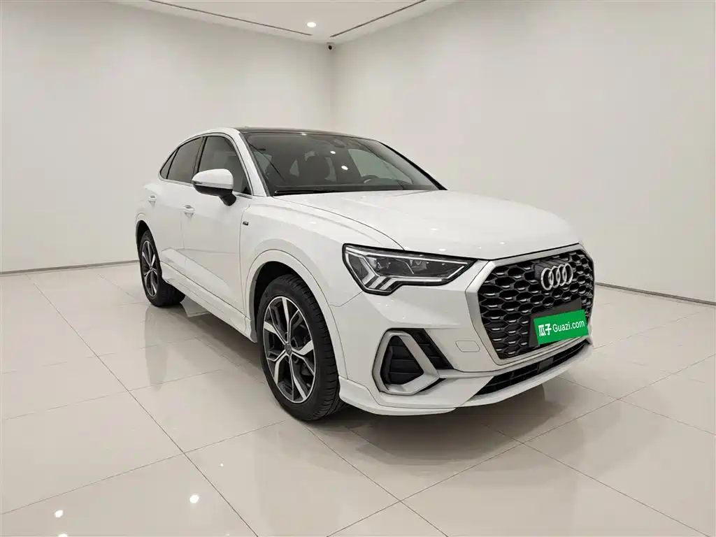Audi Q3 Sportback 2021 — фото 22