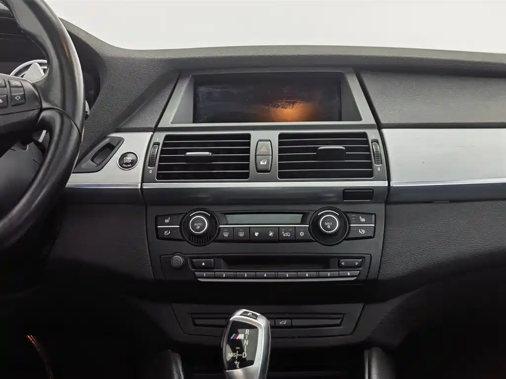 BMW X5 M 2013 — фото 12