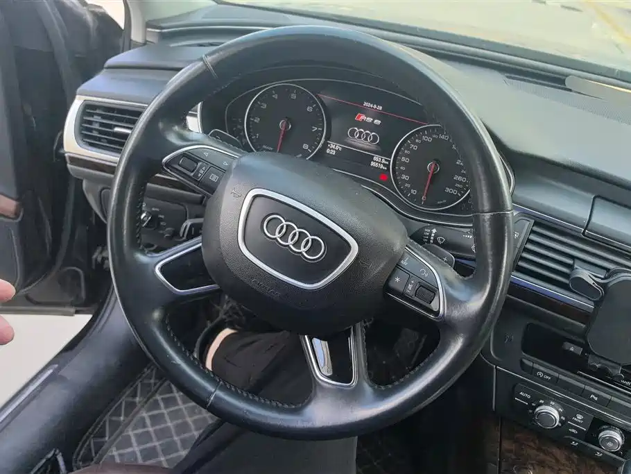 Audi A6L 2018 — фото 15