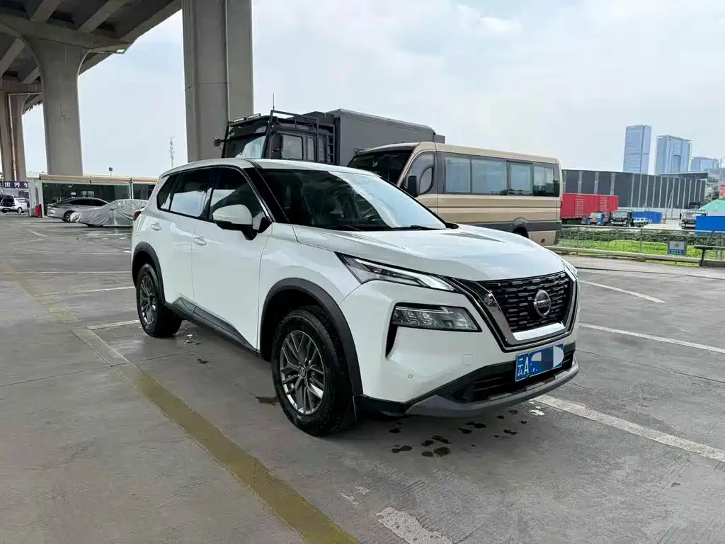 Nissan X-Trail 2021 — фото 2
