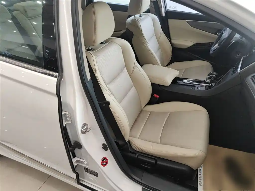 Honda Spirior 2016 — фото 4
