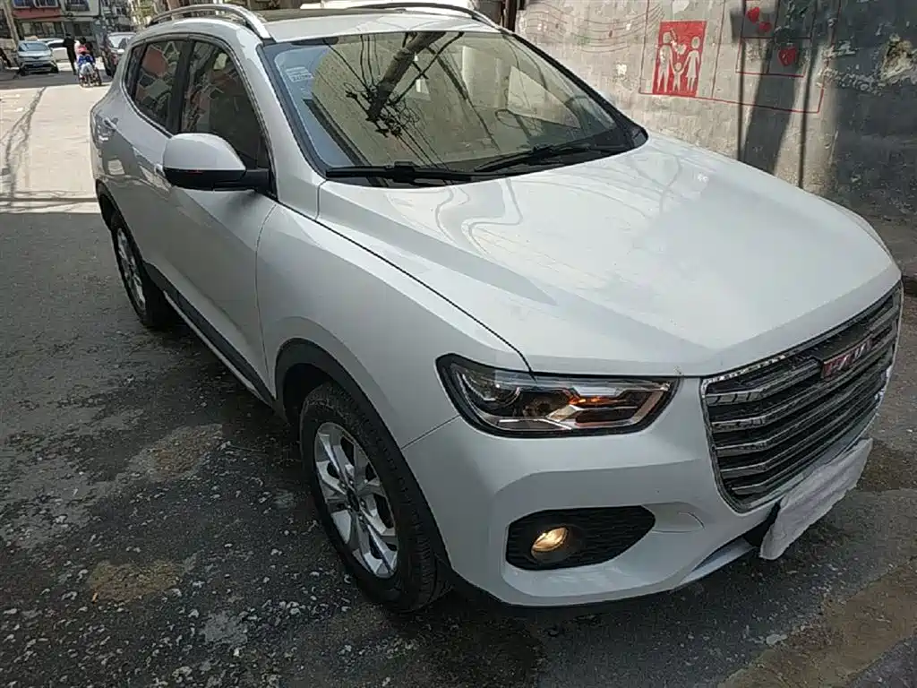 Haval H2s 2018 — фото 4