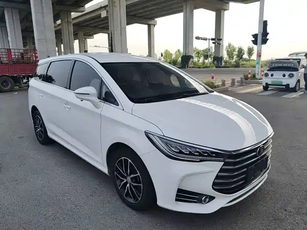 BYD Song MAX 2018